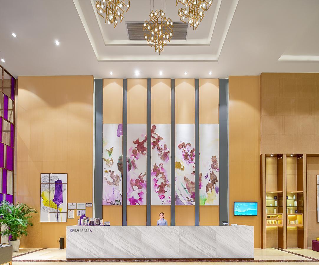 Echarm International Hotel Guangzhou Baiyun International Airport Huadu Plaza Branch - Free Deliver Service To Guangzhou Baiyun International Airport & Free Deliver Service To Canton Fair Complex During Canton Fair Period Ngoại thất bức ảnh